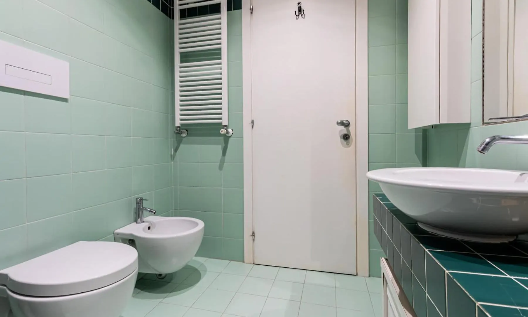 Homeby, Stylish Apartment With Balcony Milan