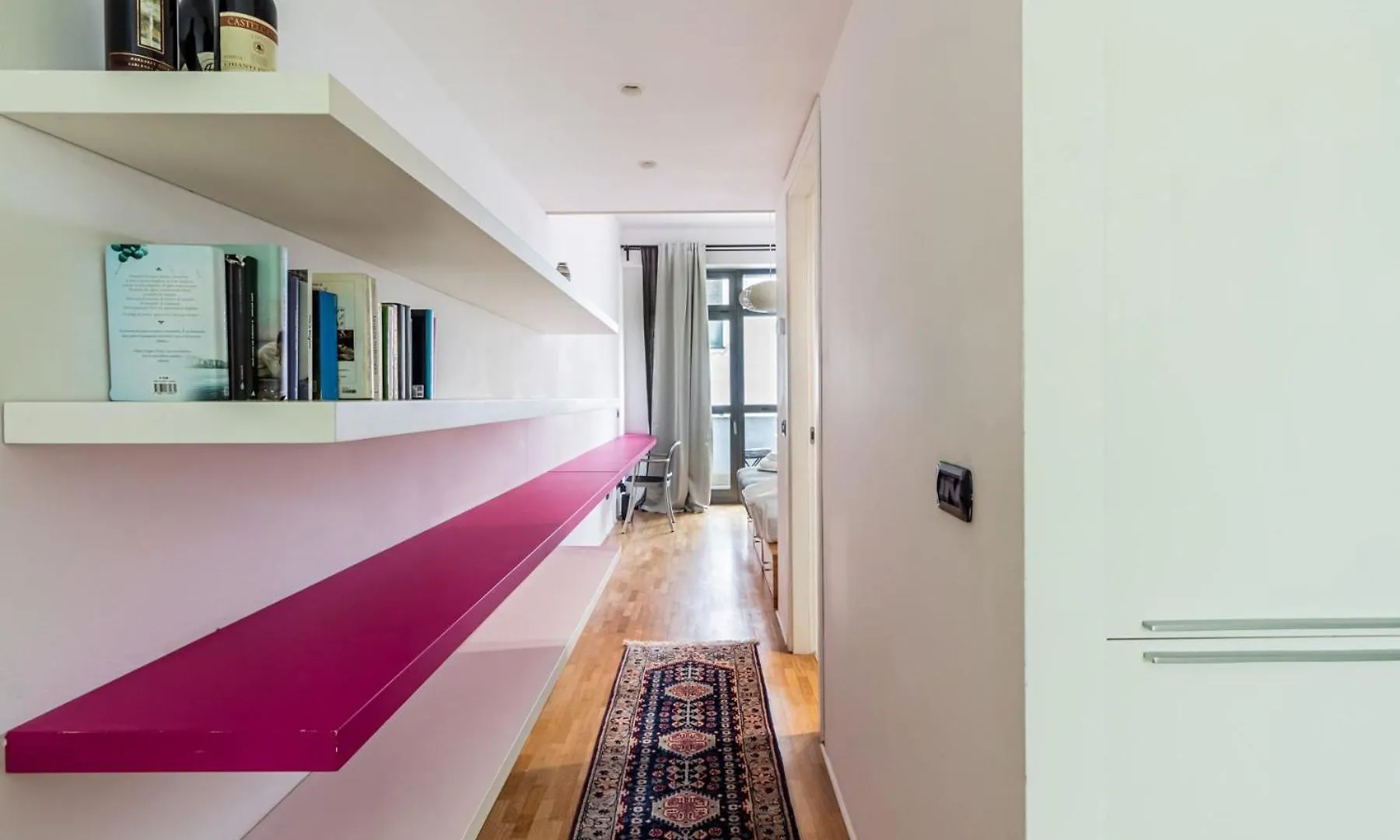 Homeby, Stylish Apartment With Balcony Milan